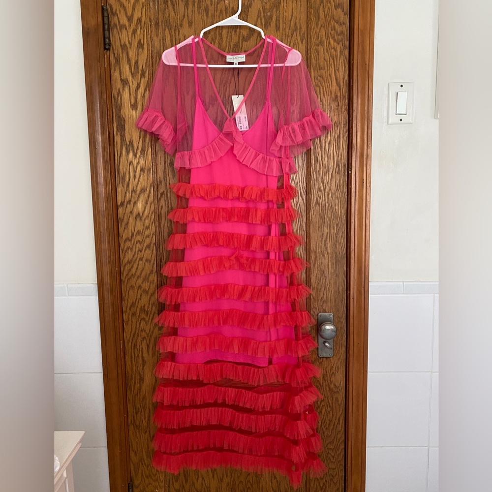 Fun bright pink dress!